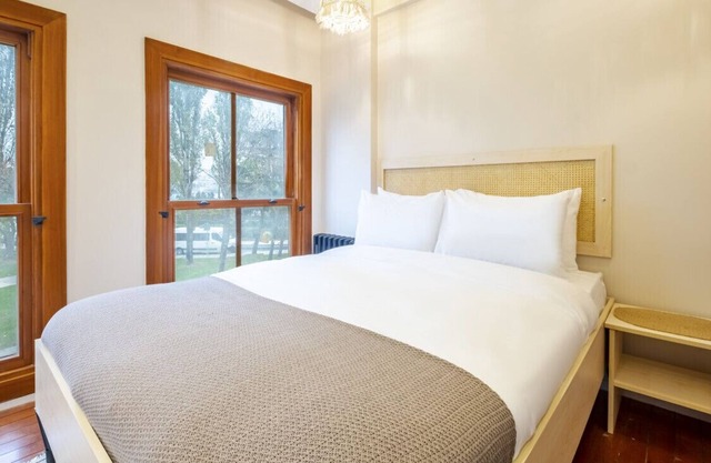 Pleasant Flat in the Heart of Balat