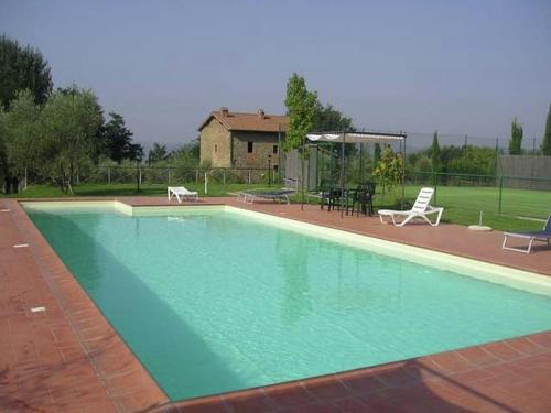 Pleasant holiday home in Reggello with pool
