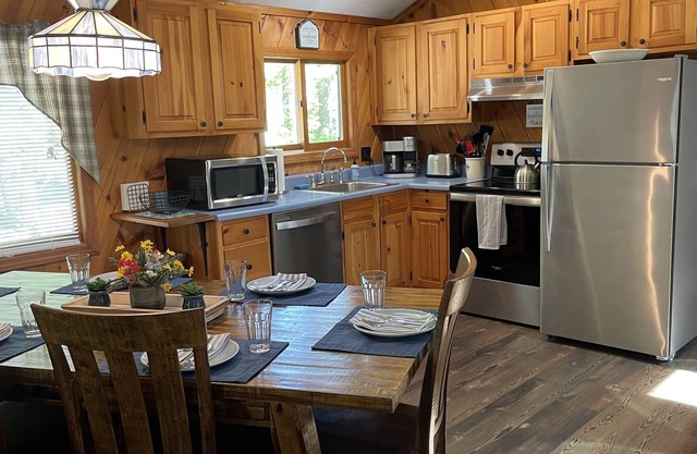 Pleasant Pine Cottage @ Moose Pond! Lake Access & Assn Pool!