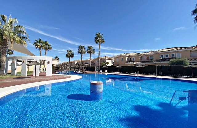 PLS - Apartamento con terraza y parking en Vera Playa