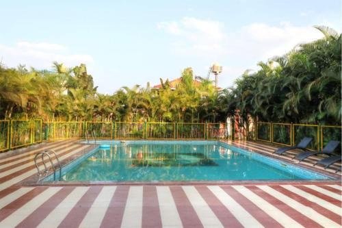 Plumeria Resort