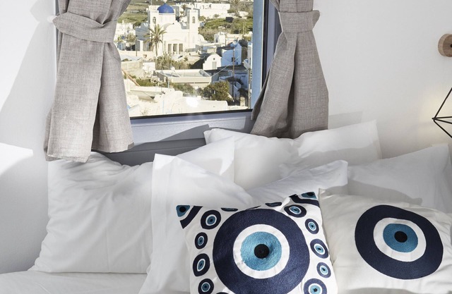 Pnoi Luxury Suites