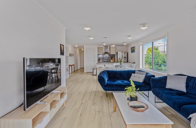 Poa Place - Sleeps 6 - Pet Friendly
