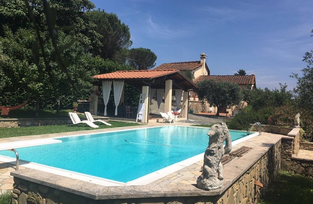 Podere Belvedere - Superbe et Grande Villa de Campagne Avec Piscine Privée