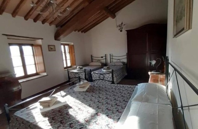Podere Cerciano: Double Room plus Single Bed cam. 4