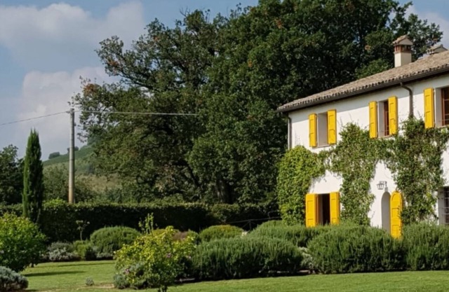 Podere la casetta, independent villa consisting of two apartments