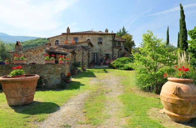 Poggio Velluto by Interhome