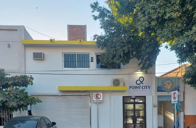 Point City Hotel