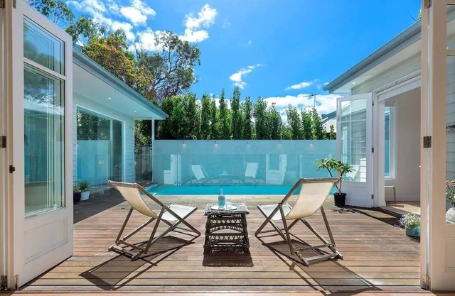 Point Leo Luxury Beach House - Point Leo
