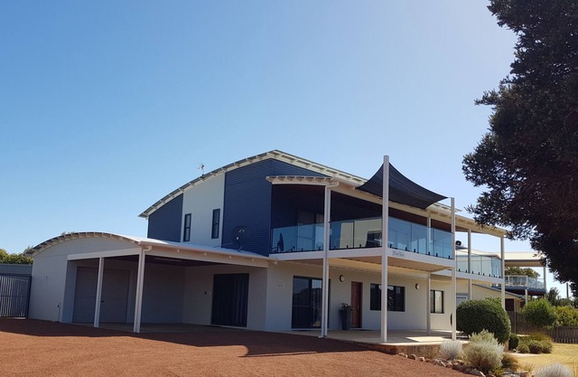 POINTVIEW: frente al mar en Gracetown