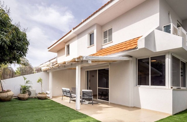 Poleg Serenity Villa