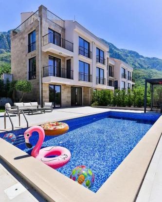 Poljana Olive Homes