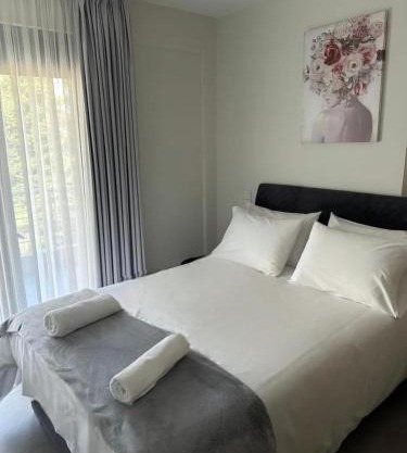Poly s home