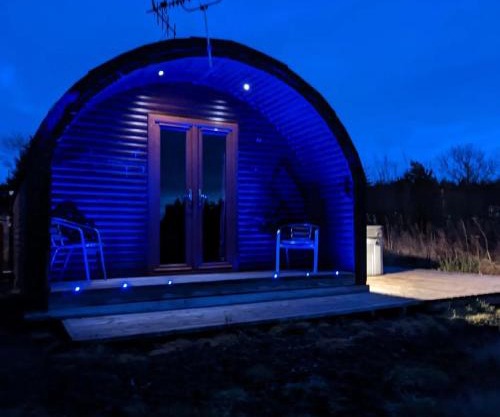 Pond View Pod 3 With Private Hot Tub -Fife - Loch Leven - Lomond Hills