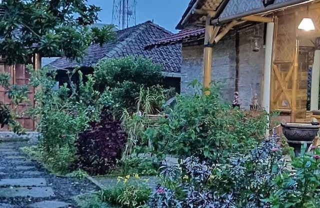 Pondok Bamboo Sendangsari