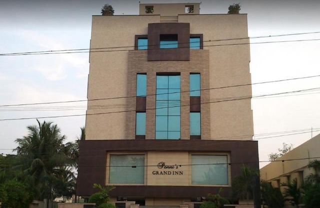 Ponnis Grand Inn