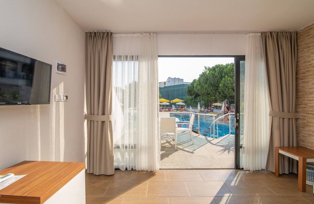 Ponz Boutique Hotel