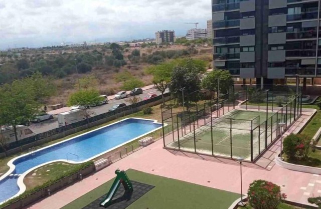 Apartamento piscina y playa