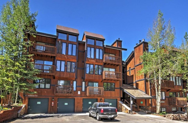 Pool and Hot Tub Access Mountainside Breck Condo