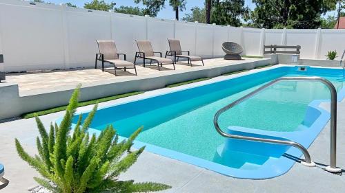 Pool Beach House