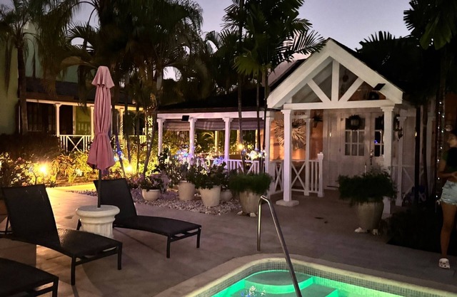 Pool fronted Luxury re furbished Villa with all the special extras. 😁