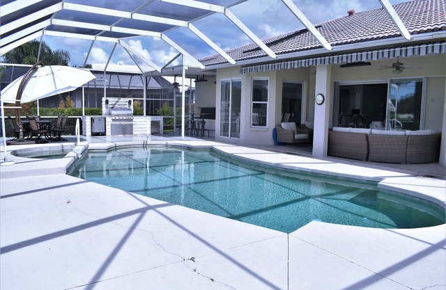 Pool House on Golf Course