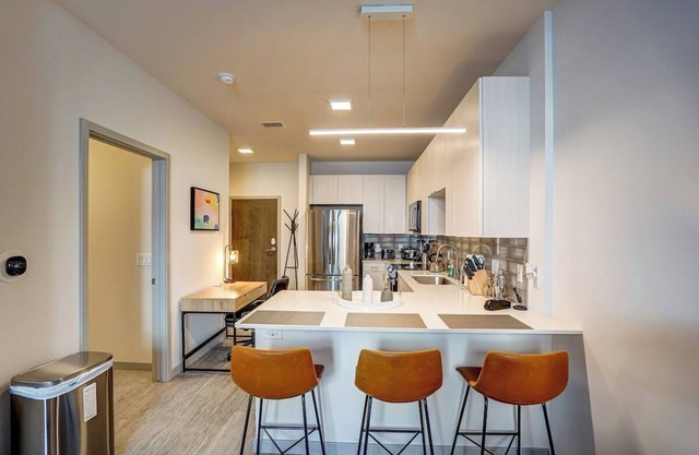 Pool. Parking. Dishwasher. A/C. Pet Wash station.
