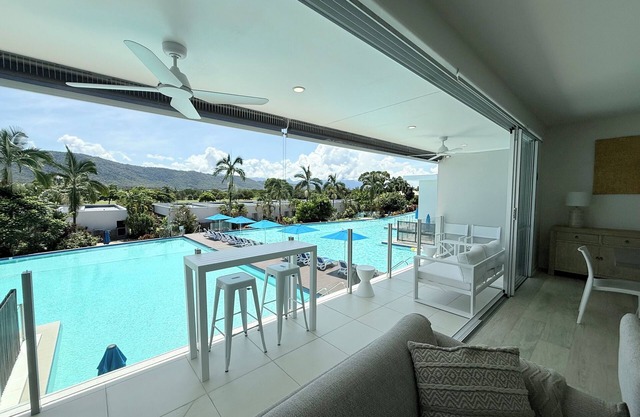 Pool Port Douglas
