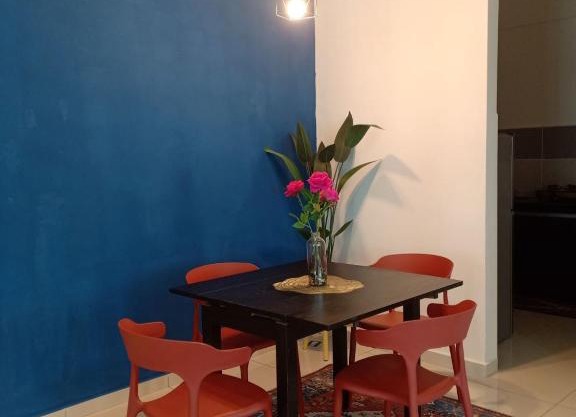 Pool View 3-Bedroom Cozy Apartment in Meru, Ipoh