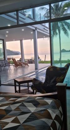 Pool Villa Romance
