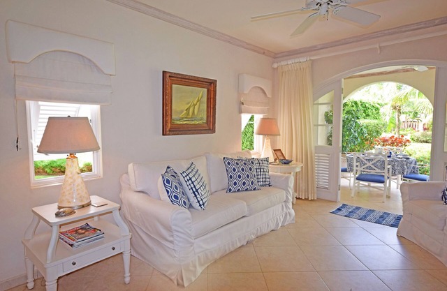 Apartamento exclusivo junto a la piscina