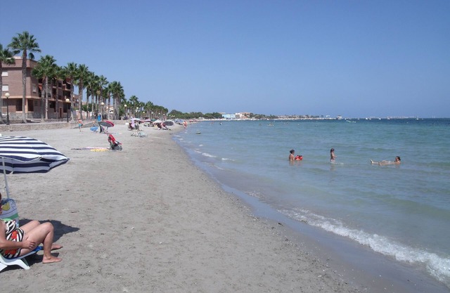Apartamento en planta baja junto a la piscina con orientación sur. Probablemente la mejor ubicación en Roda