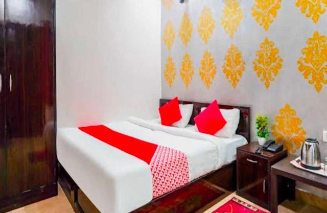 POP 80605B Sk Hotel