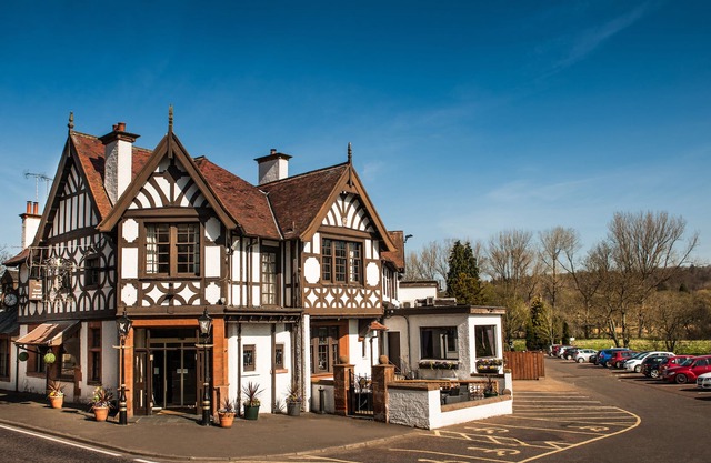 Popinjay Hotel