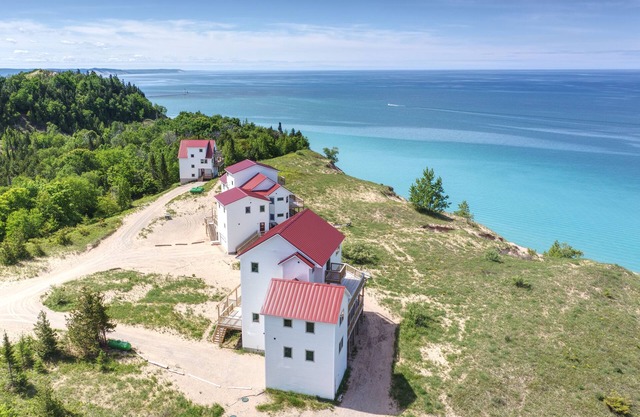 Lake Bluff Preserve Poplar Apartment con vista al lago Michigan para 6 personas