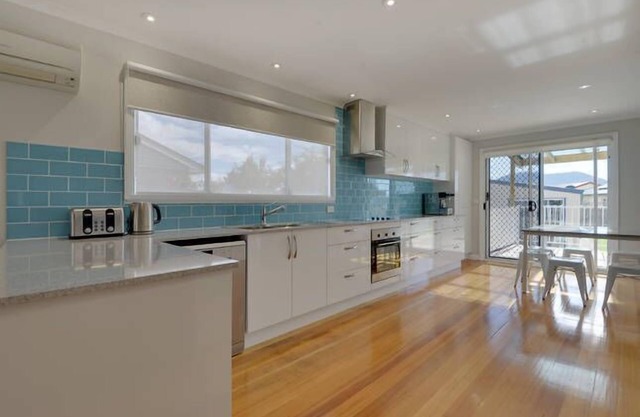 Poppies House Hobart