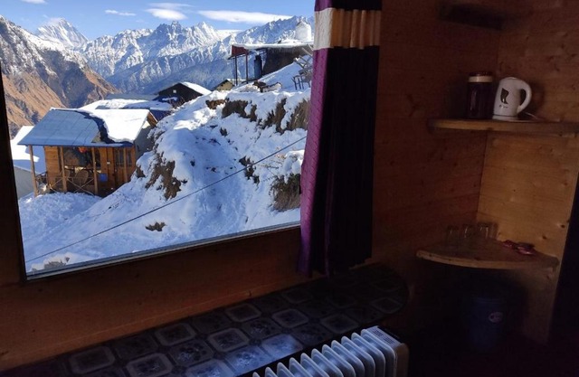 Poppy Resorts Auli