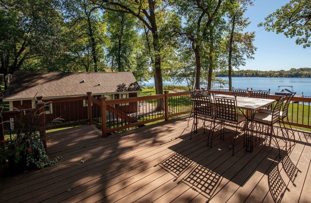 Popular Point: Lake Ossawinnamakee!