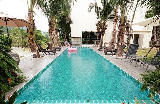 Porestva Hotel Sriracha
