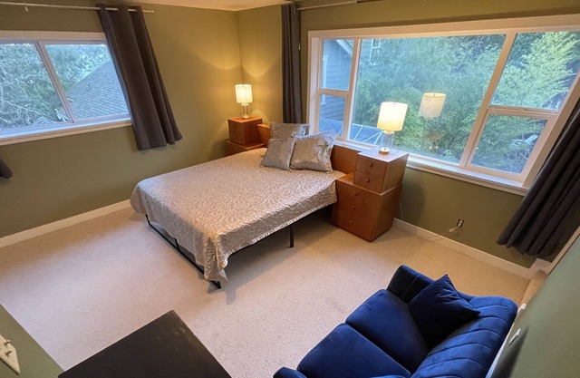 Porpoise Point: private 2 bedroom mid-century modern suite @ seaside sanctuary