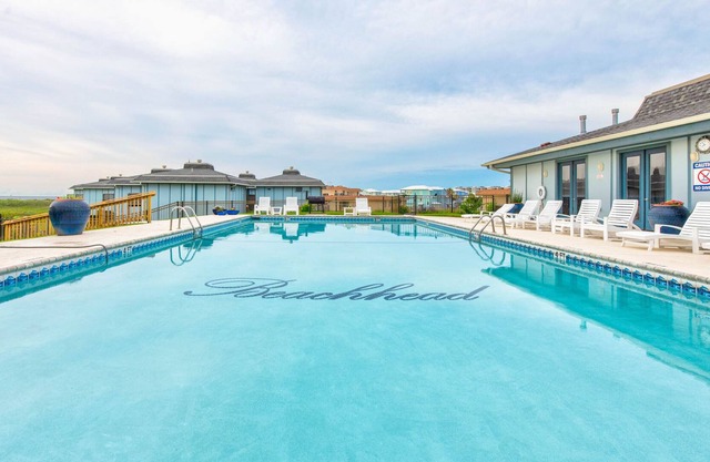 Port A The View | Walk to Beach + Water Views!