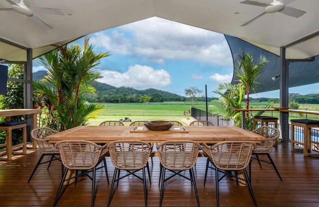 Port Douglas Valley Magic