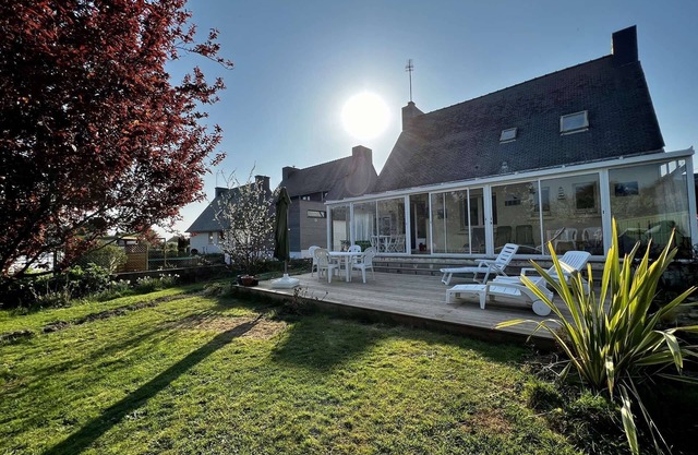 Port-Louis - 4 rooms house - 130 sqm - Wifi