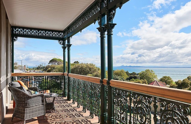 Portarlington Grand Hotel