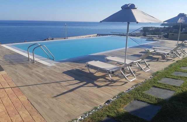 Portela Apartments Kastri