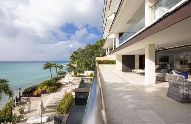 Portico 1 by Fantasia Villas