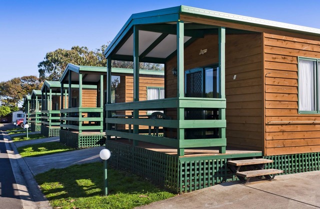 Portland Holiday Village