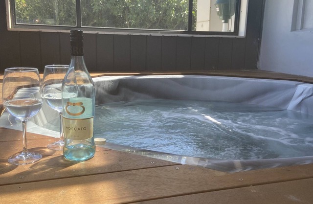 Portland sea spa retreat holiday home