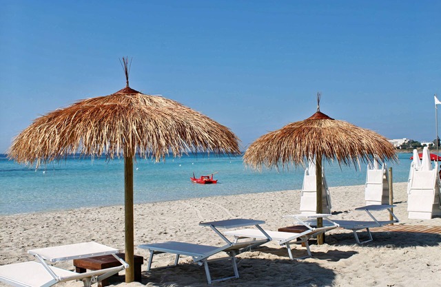 Porto Cesareo Air-conditioned Villa Sleeps 12 Torre Lapillo