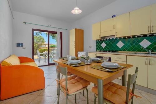Porto Istana 8 - Casa con Spiaggia a 800 m